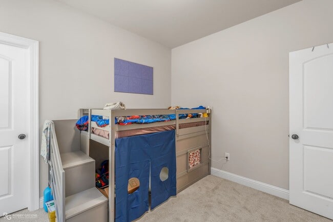 Building Photo - Beautiful 3 bedroom/2 bathroom in Willow Heights