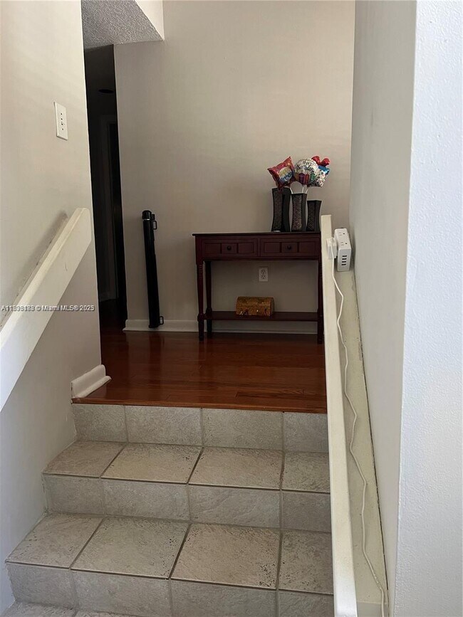 Building Photo - 9691 SW 138th Ave