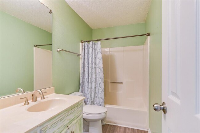 Building Photo - 10616 Mellow Meadow Dr