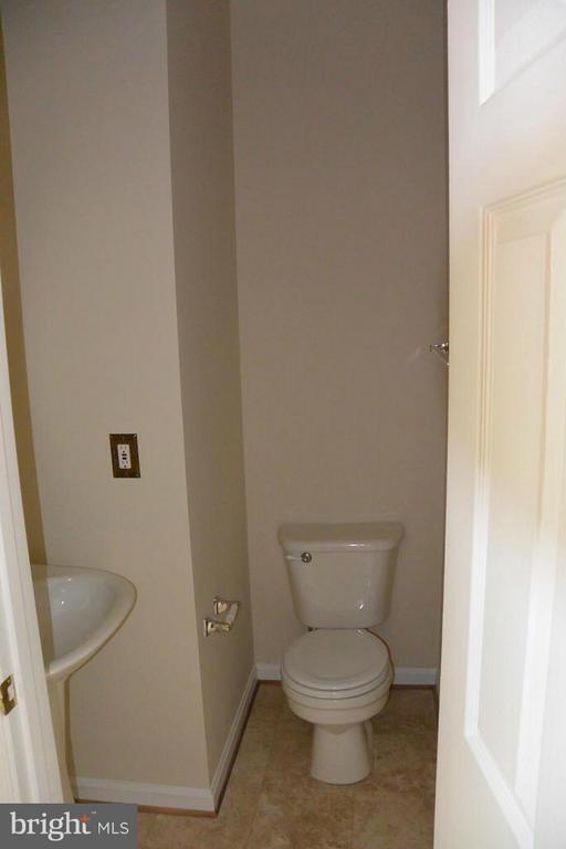 Building Photo - 5302 Chieftain Cir