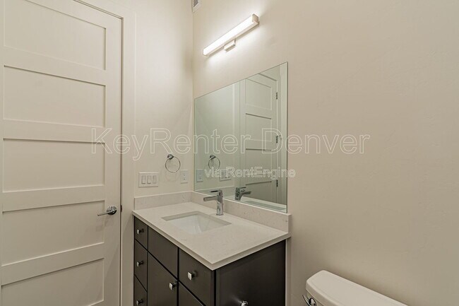 Building Photo - 1286 Osceola St