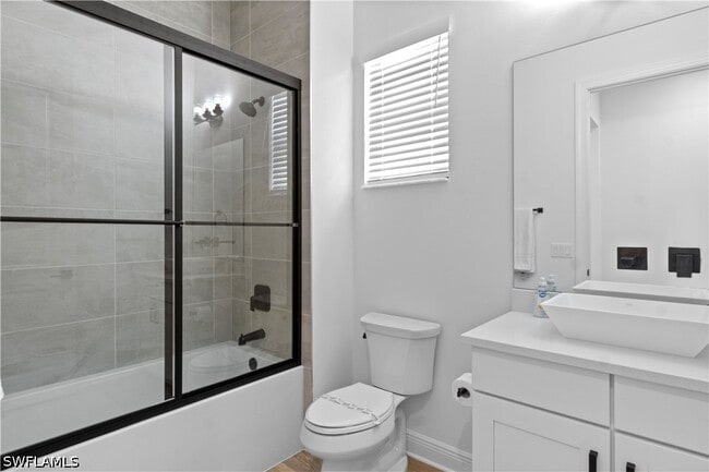 Building Photo - 551 97th Ave N