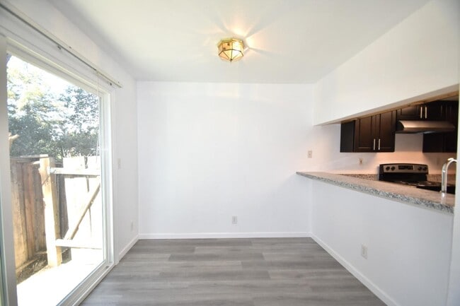 Building Photo - 5469 Giuffrida Ct