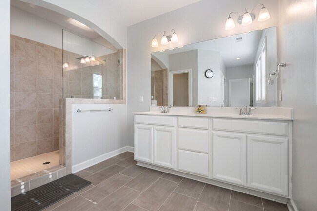 Building Photo - Briar Chapel Beauty! Available in 2026!