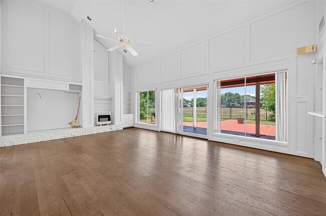 Building Photo - 3710 Point Clear Dr