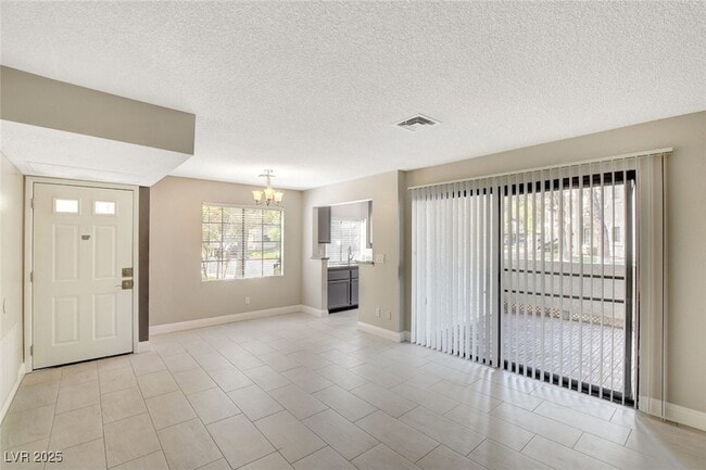 Building Photo - 4700 Nara Vista Way