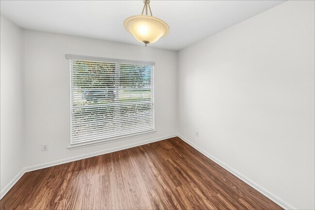 Building Photo - 8339 Loetsch Ridge Way