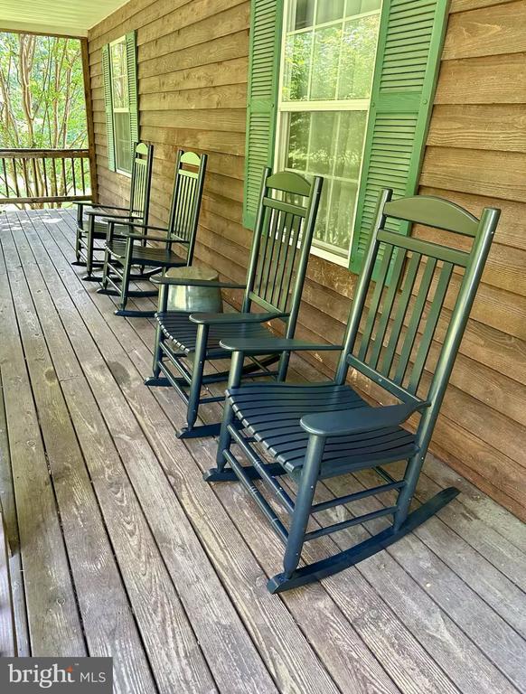 Building Photo - 411 Whiskey Still Rd