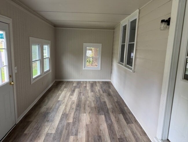 Building Photo - $1600 Ranch home for rent