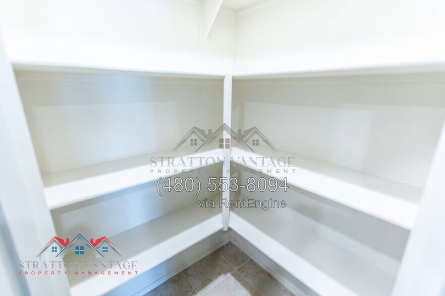 Building Photo - 24530 W Flores Dr