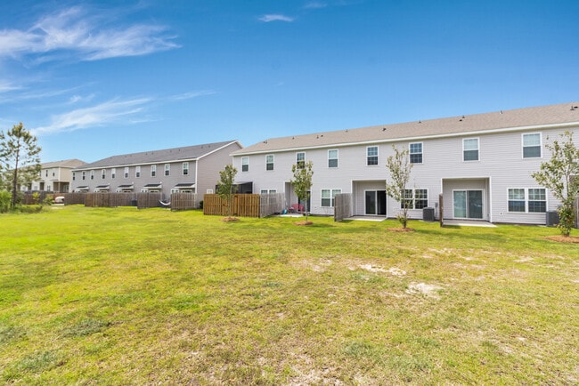 Building Photo - 98 Horizon Ln