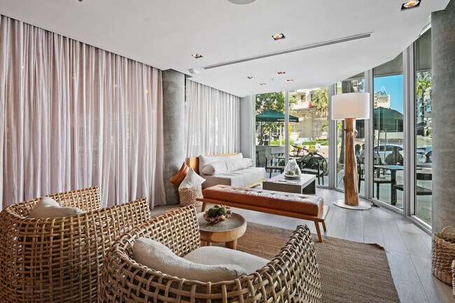 Building Photo - 6080 Collins Ave