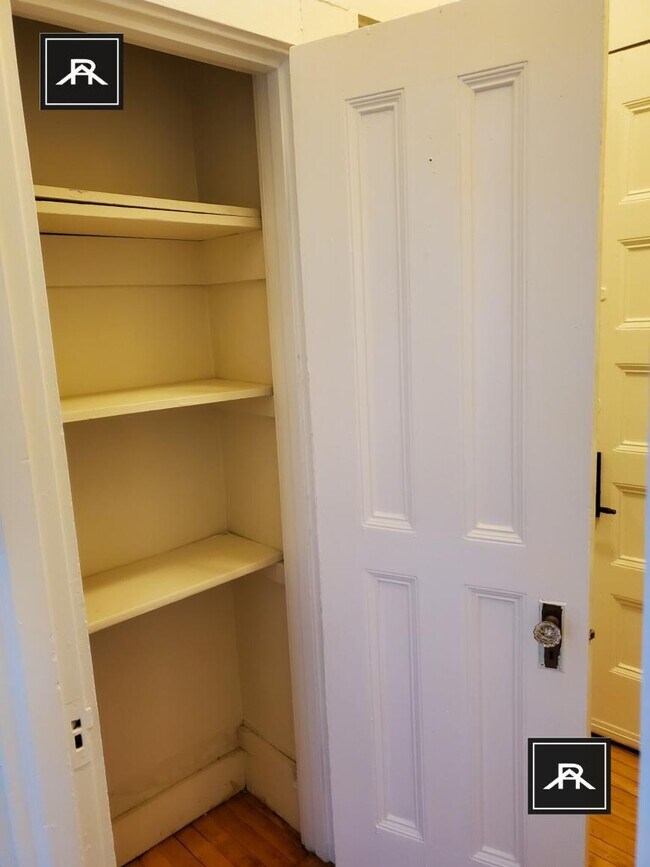 Building Photo - 1 bedroom in Brookline MA 02446