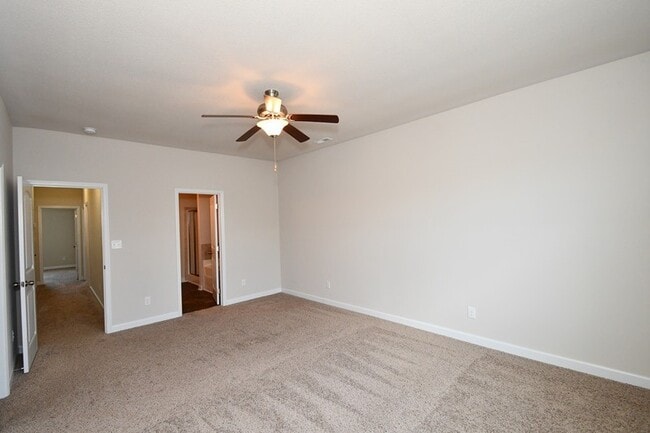 Building Photo - MOVE-IN READY Carolina Forest