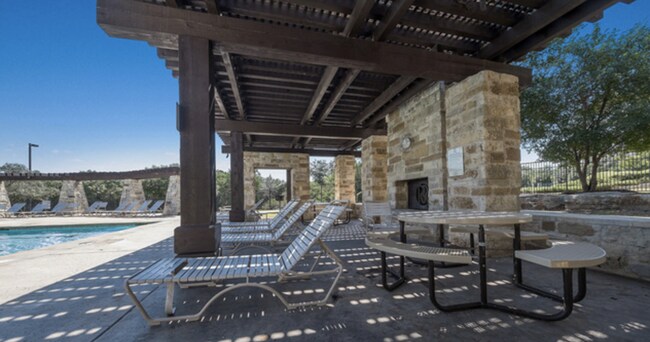 Building Photo - New Rental Alert! 2 Weeks Free Rent with 15 Month Lease
