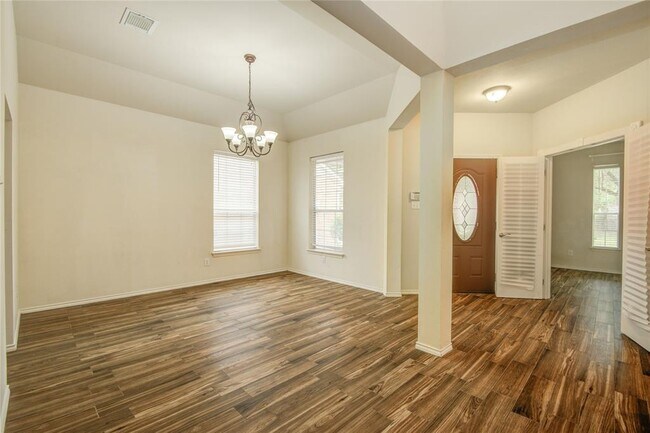 Building Photo - 21718 Grand Hollow Ln