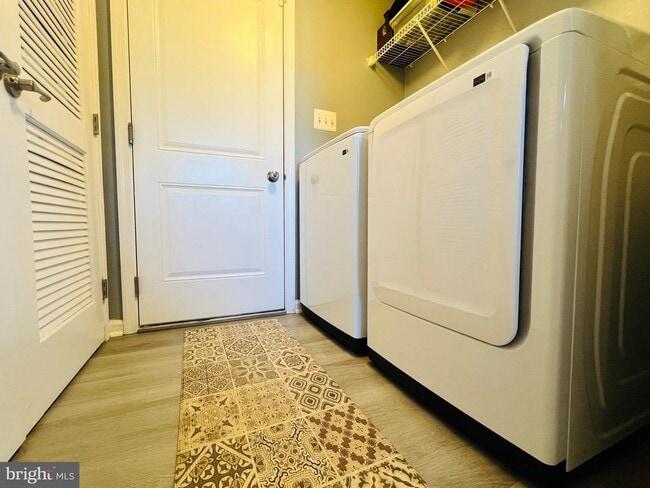 Building Photo - 2422 Baileys Pond Rd