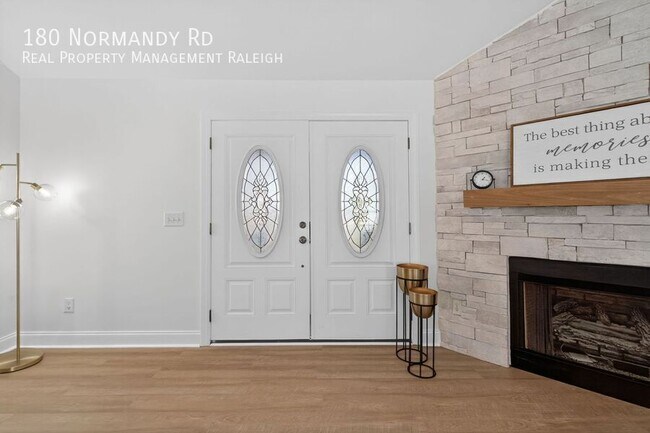 Building Photo - 180 Normandy Rd