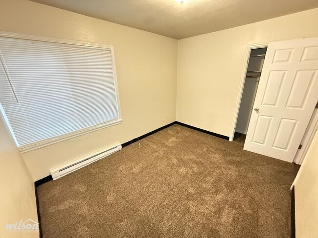 Building Photo - 808 S 2nd Ave