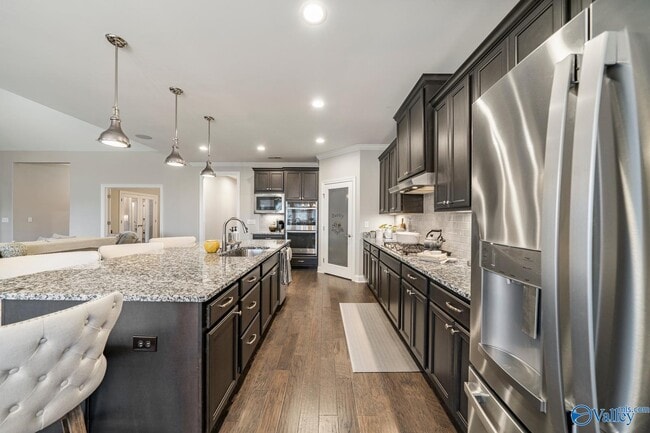 Building Photo - 9434 Crysillas Dr