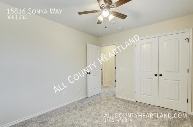 Building Photo - 15816 Sonya Way