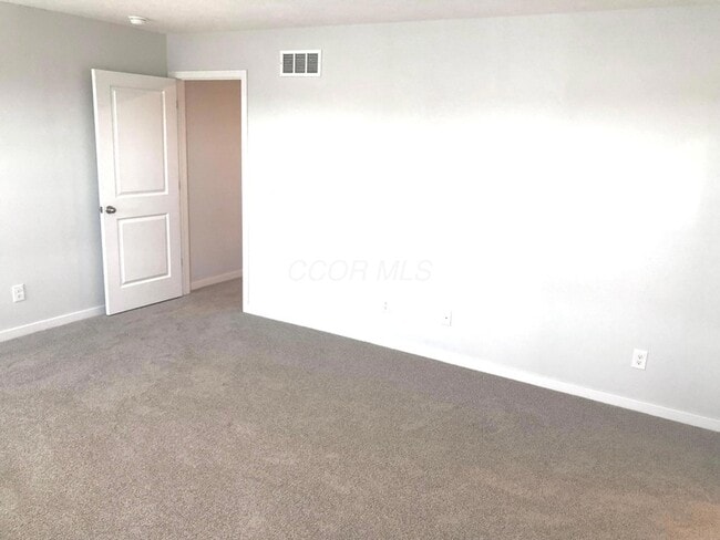 Building Photo - 6322 Marinelli Dr S