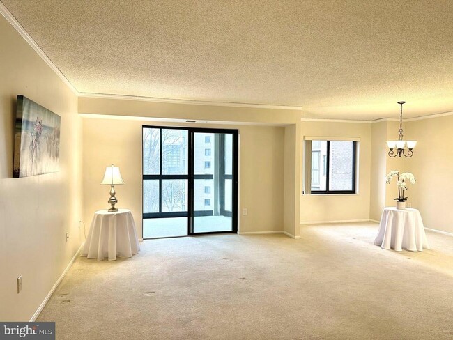 Building Photo - 3310 N Leisure World Blvd