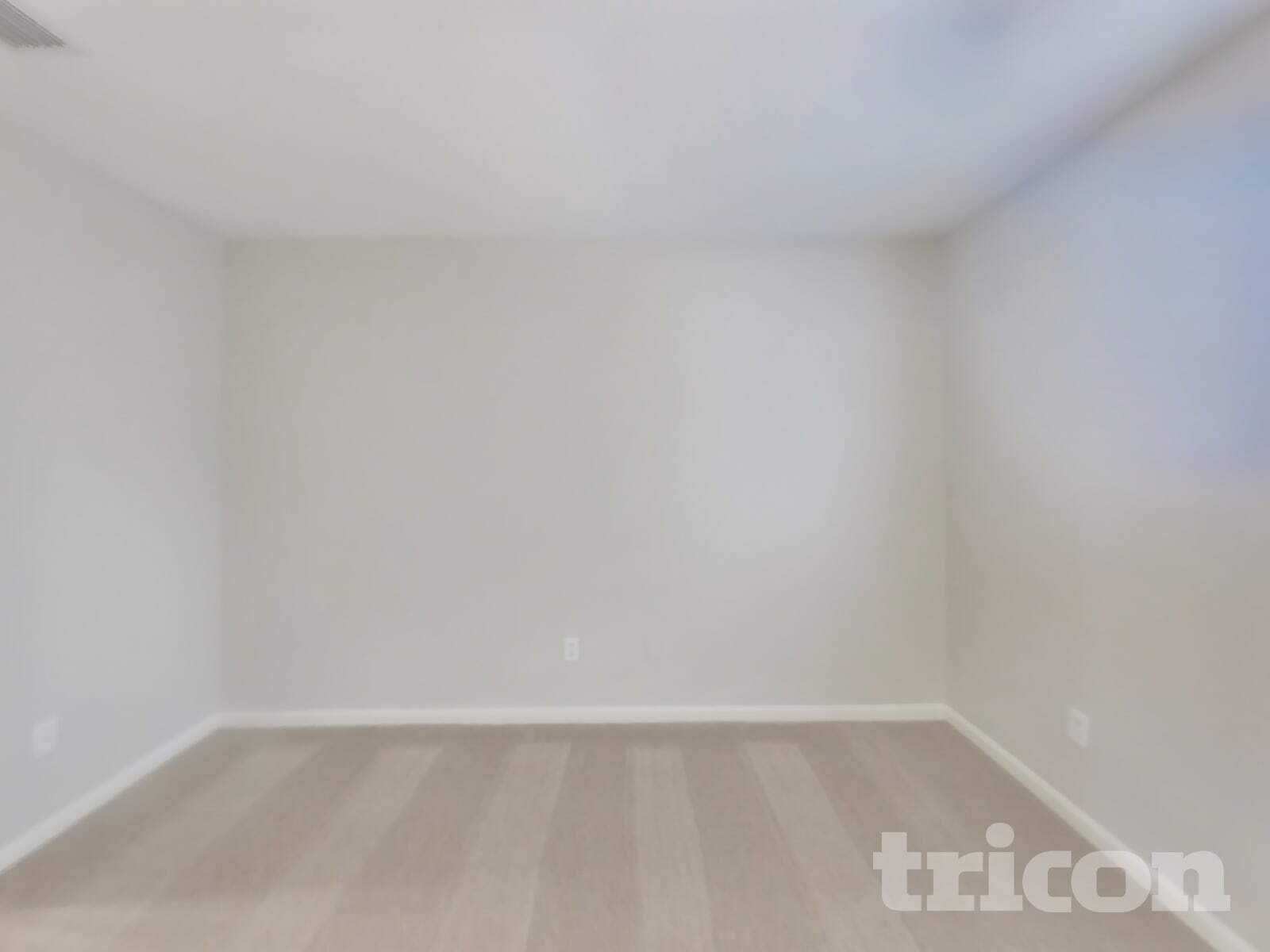 Building Photo - 2268 Eisner Dr