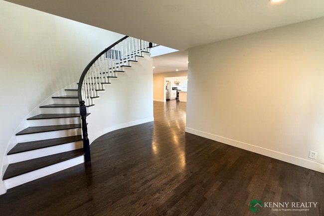 Building Photo - Spacious 5-Bedroom Home with Large Backyard in San Bruno