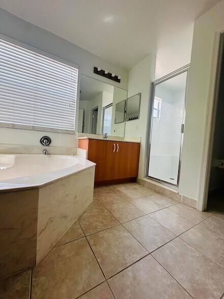 Building Photo - 771 Perdido Heights Dr