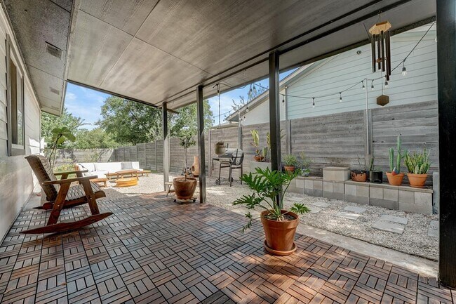Building Photo - 11301 Ptarmigan Dr