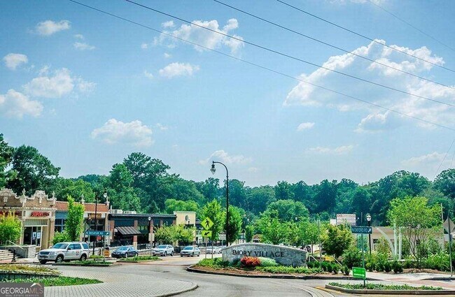 Building Photo - 1628 Briarcliff Rd NE