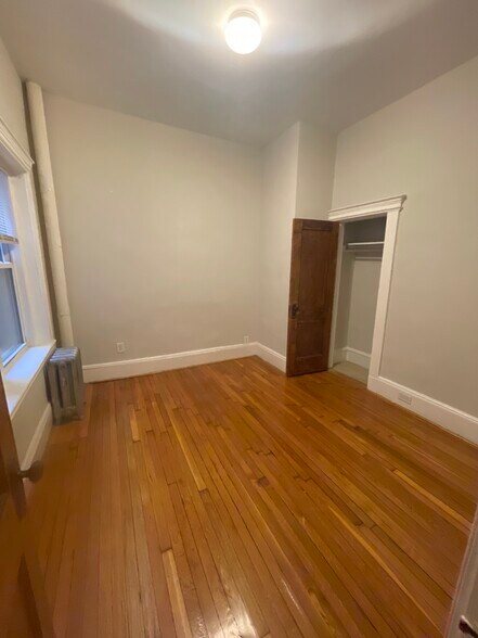 Primary Photo - 38 Hemenway St