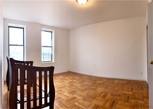 Building Photo - 114 Albemarle Rd