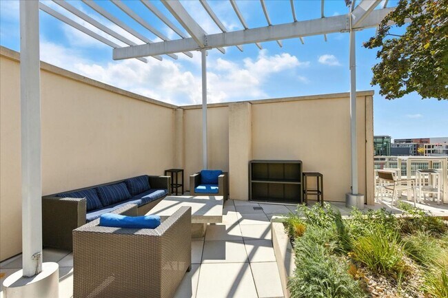 Building Photo - Velocity For The Win