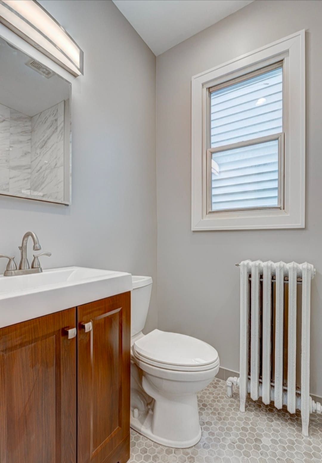 Building Photo - 1935 N Saint Louis Ave