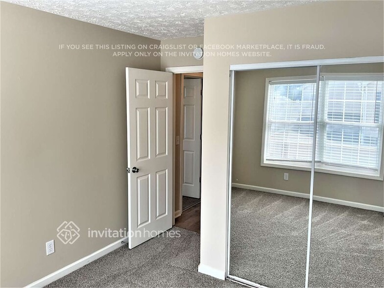 Building Photo - 662 Bedford Ct