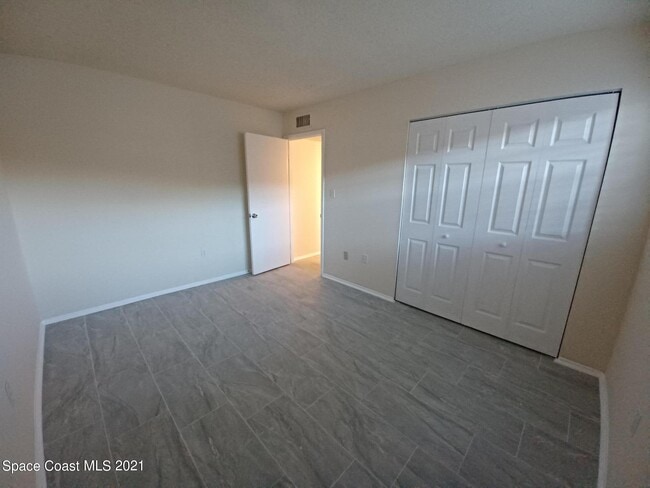 Building Photo - 3135 Shady Dell Ln