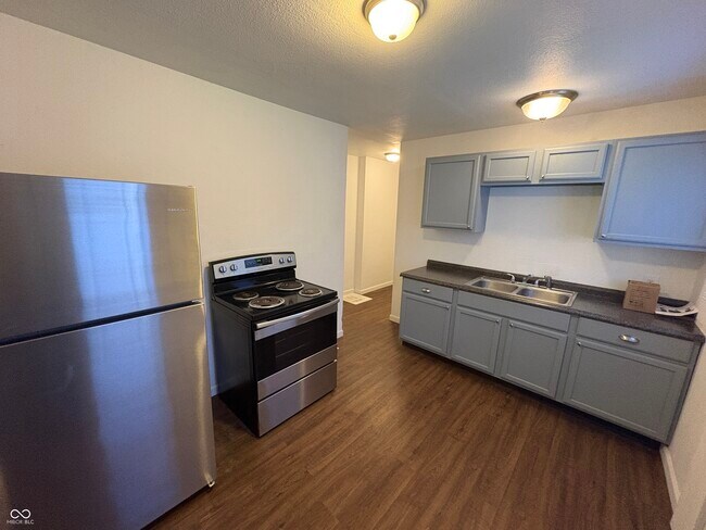 Building Photo - 4348 Crittenden Ave