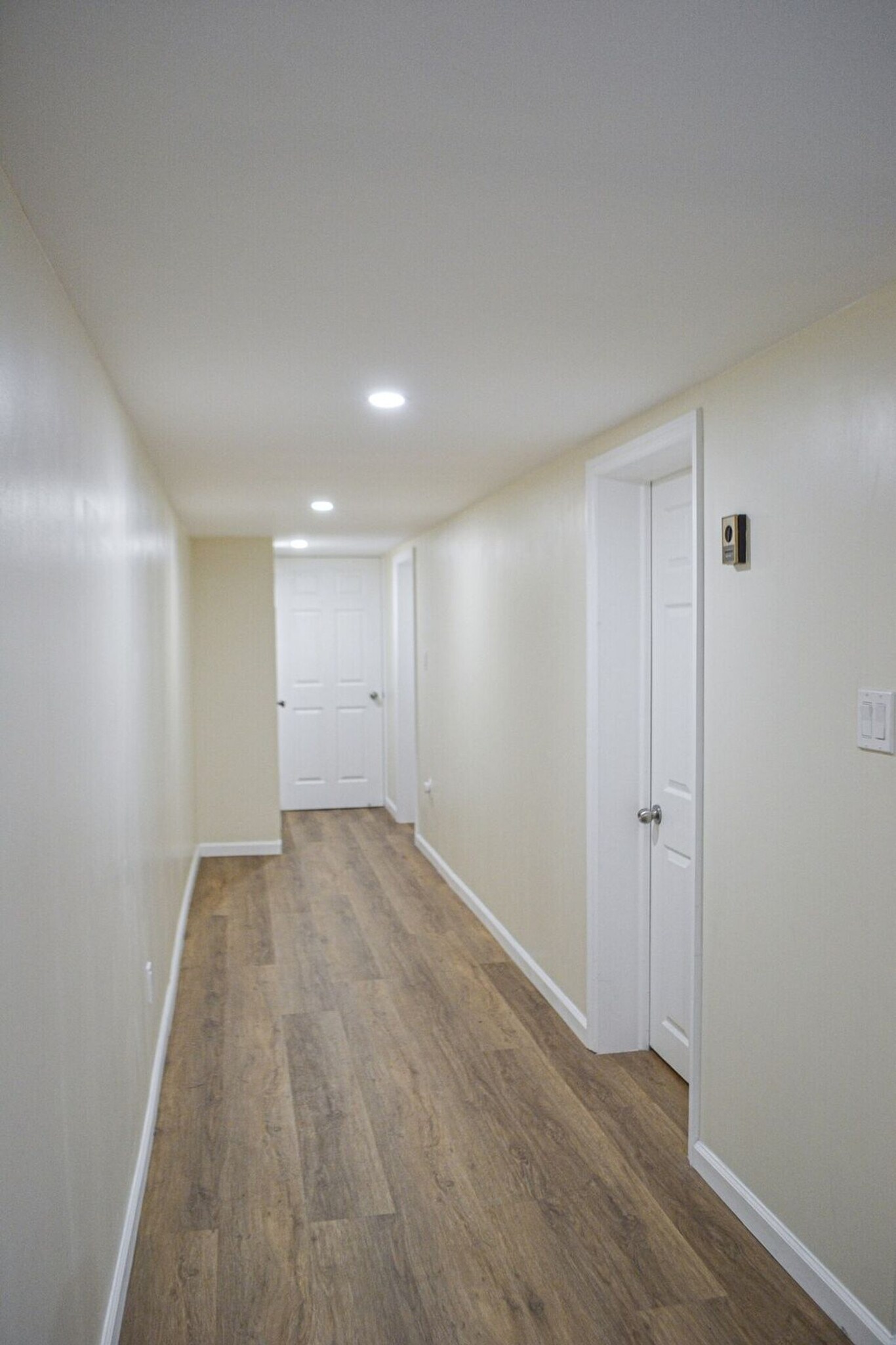 Building Photo - 4105 Fort Hamilton Pkwy