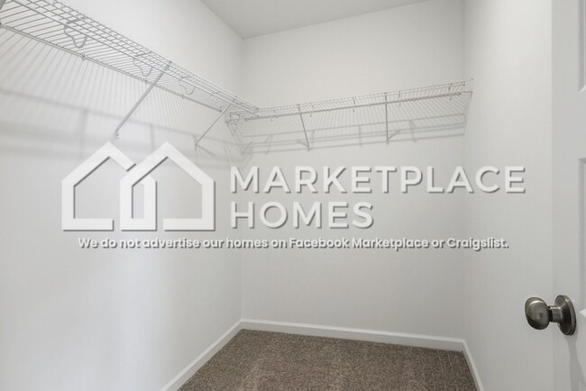 Building Photo - 10415 Patton Ln