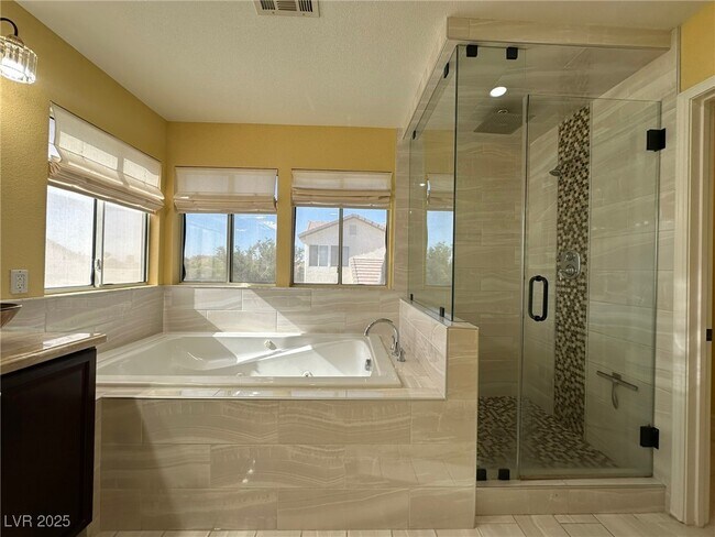 Building Photo - 7944 Quail Harbor St