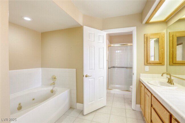 Building Photo - 5309 Yellow Sage Cir