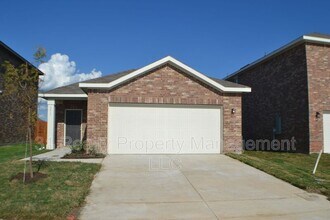 Building Photo - 6417 Bishop Dr
