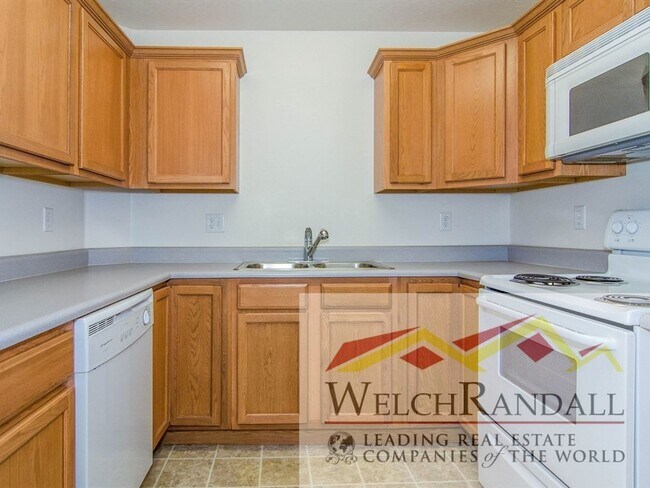 Building Photo - Spacious Lehi Condo