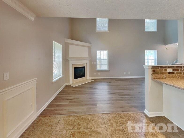 Building Photo - 129 Ilex Dr