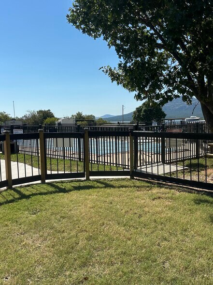 Building Photo - 24711 OK-58