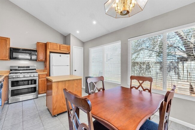 Building Photo - 3511 Arbor Pl