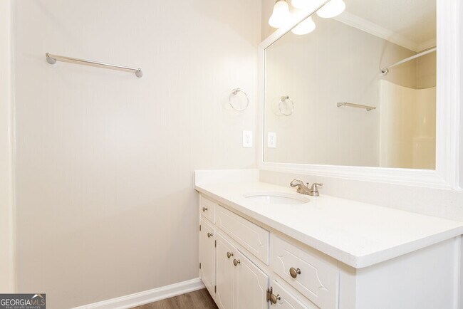Building Photo - 5902 Bridgemont Pl
