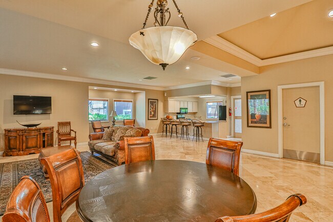 Building Photo - 5250 S Rainbow Blvd